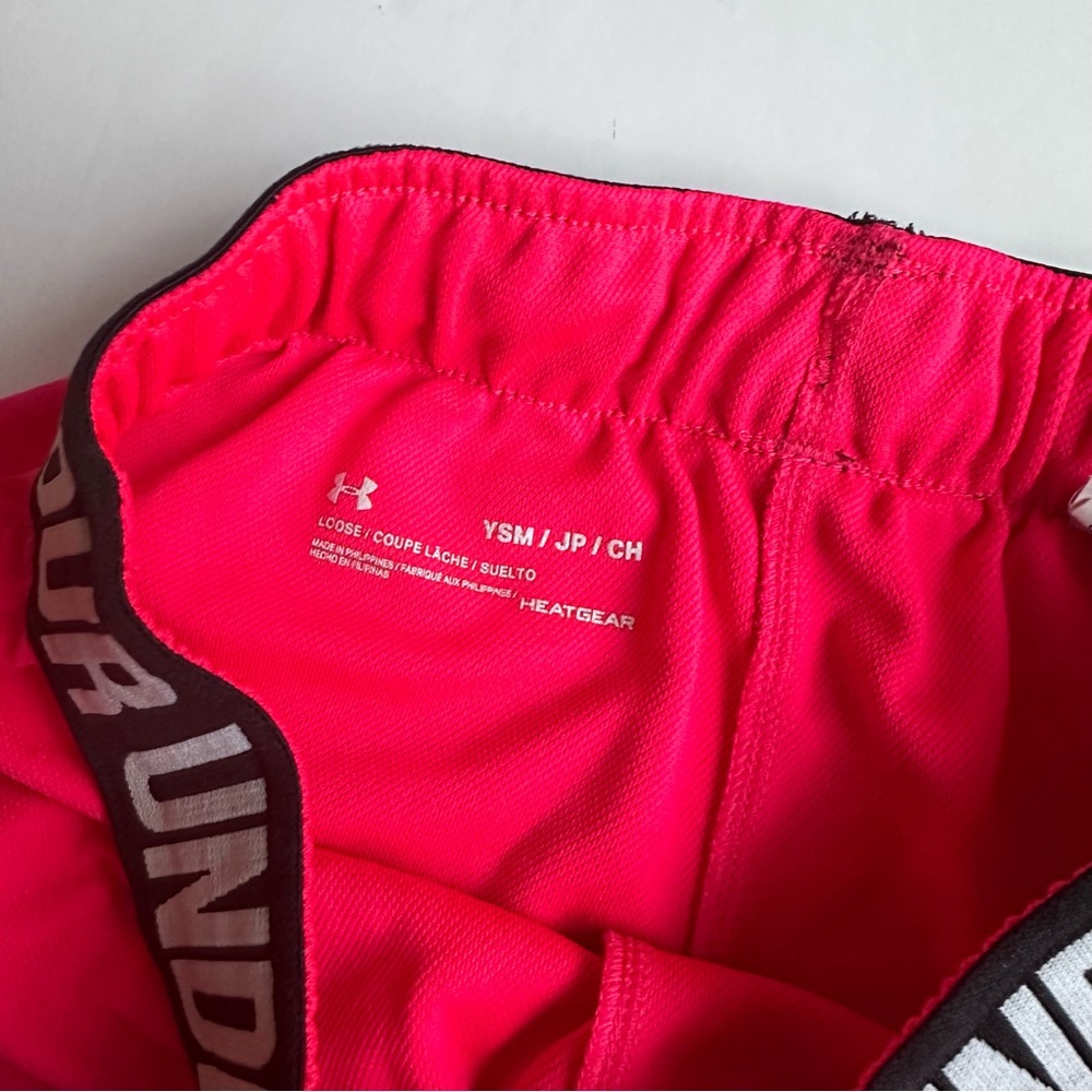 Under Armour Play Up Shorts - Picture 2 of 5